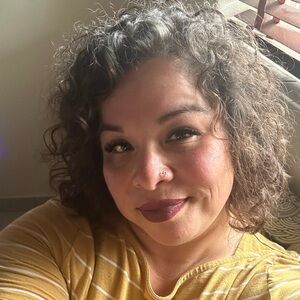 Meet your Posher, Rebecca